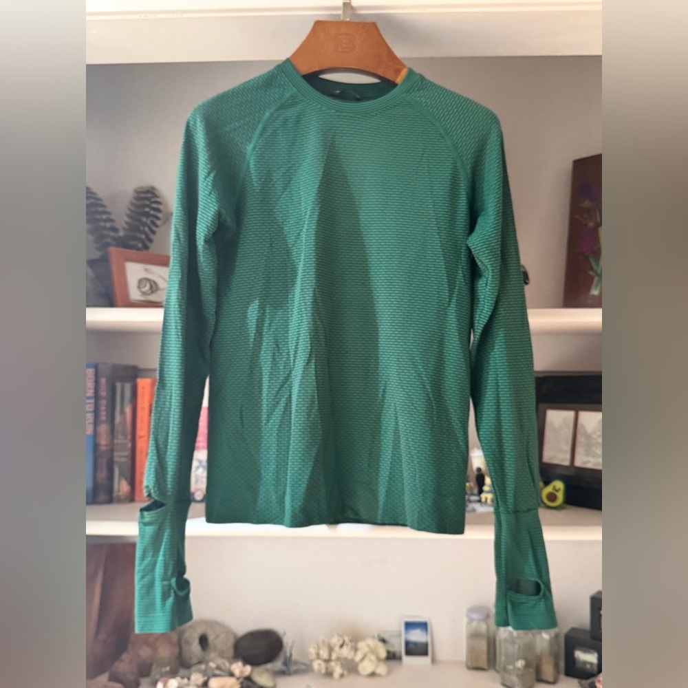Oiselle / Long Sleeve - Size Small - Picture 2 of 5